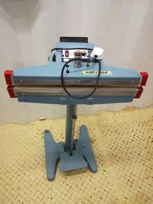 Foot pedal sealing machine - Other machines on Aster Vender