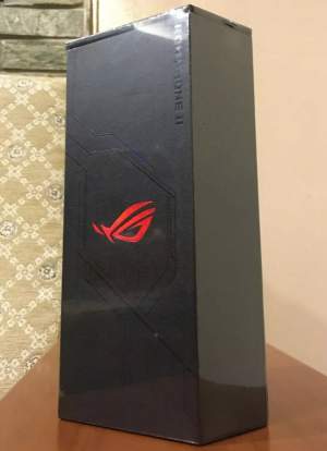 ASUS ROG Phone 2 II ZS660KL 1TB 12GB RAM 6.59