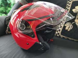 Helmet new condition  - Others on Aster Vender