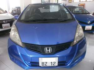 HONDA FIT YR BZ 12 - Family Cars on Aster Vender