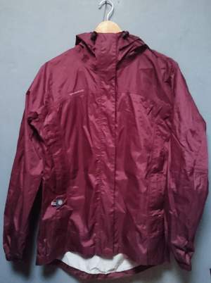 QUECHUA - RAINPROOF JACKET - SIZE L - Jackets & Coats (Men) on Aster Vender