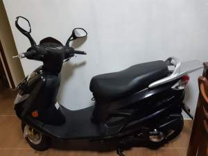 Scooter -SUZUKI  - Scooters (above 50cc) on Aster Vender