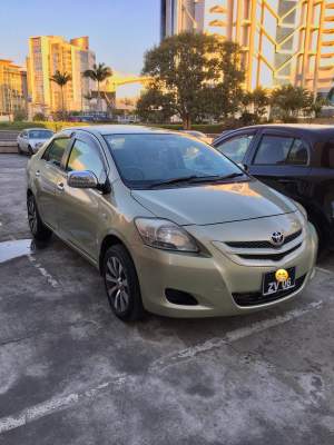 Toyota Belta 1.3 2006 - Family Cars on Aster Vender