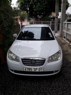 Hyundai Elantra - Family Cars on Aster Vender