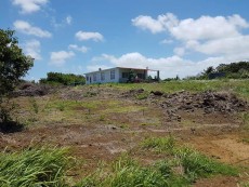 À vendre une portion  de terrain de 18 perches à Roche Terre - Land on Aster Vender