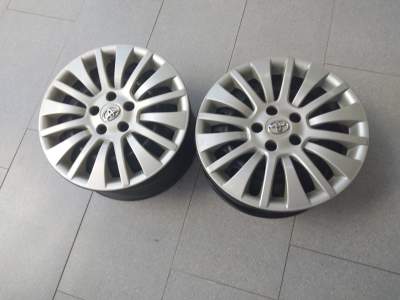 Jantes et sophinet Toyota allion  - Spare Parts on Aster Vender