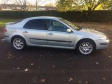 Renault Laguna - Family Cars on Aster Vender