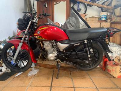 Yamaha 100cc - Roadsters on Aster Vender