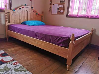 Solid Wood Bed - Bedroom Furnitures on Aster Vender