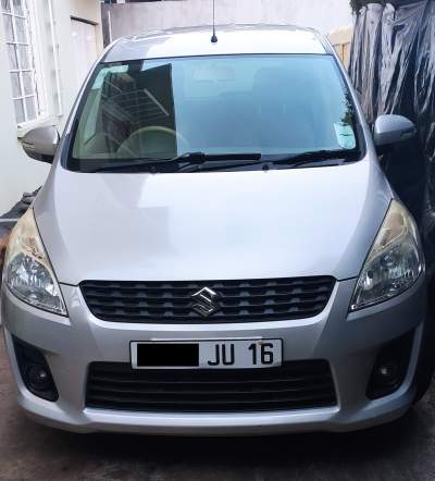 A vendre Suzuki Ertiga - Family Cars on Aster Vender