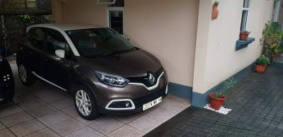 Renault Captur - SUV Cars on Aster Vender