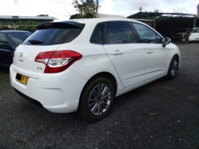 Citroen C4 year 12 - Compact cars on Aster Vender