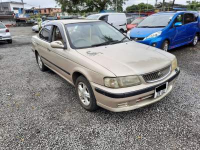 Nissan B15 Year 02 - Compact cars on Aster Vender