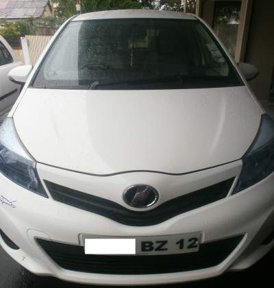 TOYOTA VITZ  - Family Cars on Aster Vender