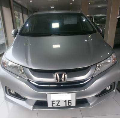 HONDA GRACE YR EZ 16 - Family Cars on Aster Vender