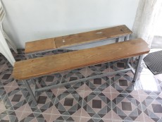 Metal benches with pine top - Others on Aster Vender