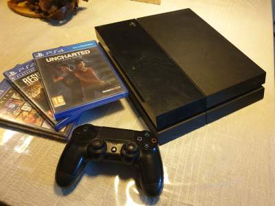 PS4 - PlayStation 4 (PS4) on Aster Vender