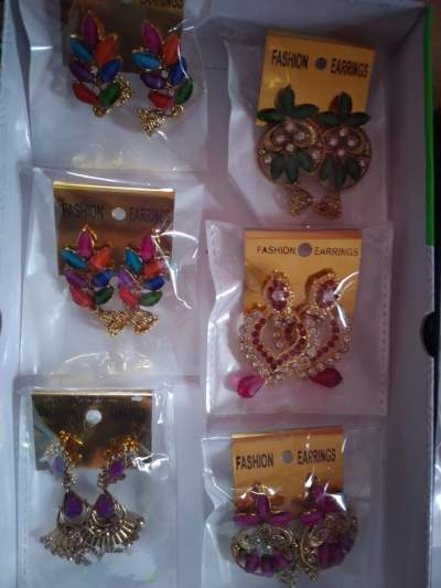 Earring jewellery - Others on Aster Vender