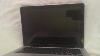 MacBook  - Mac on Aster Vender