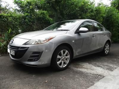 Mazda 3 Japan - Family Cars on Aster Vender