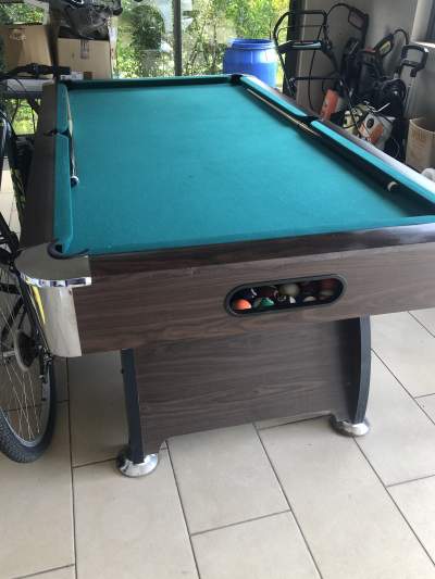 Billard table - Billiards on Aster Vender