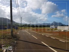 **  6 Perches land in Mahebourg ** - Land on Aster Vender