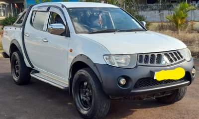 A vendre Mitsubishi L200 Sportero  - Pickup trucks (4x4 & 4x2) on Aster Vender