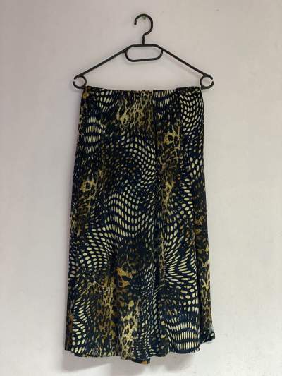 Leopard print skirt - Skirt on Aster Vender