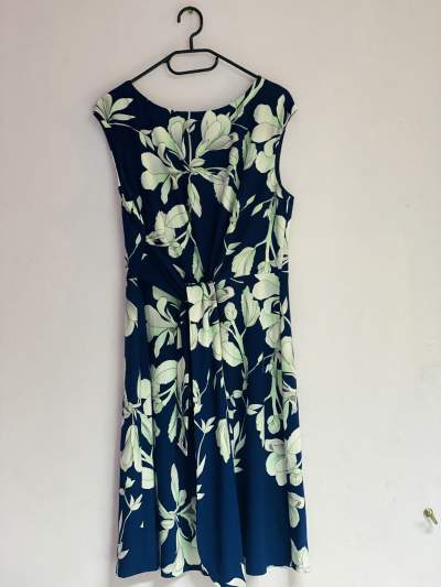 Floral dress - Dresses (Women) on Aster Vender