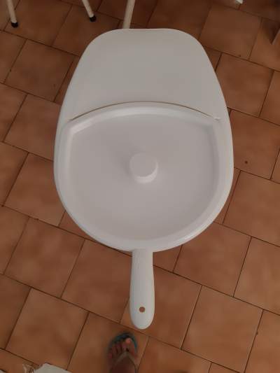 Basin Urine Pan - Other Medical equipment on Aster Vender