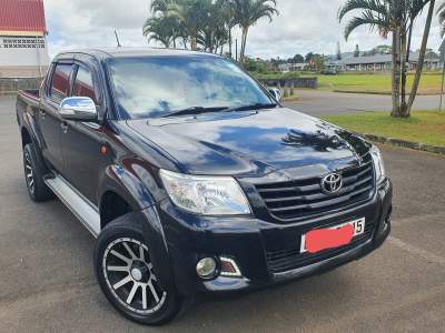 For Sale Toyota Hilux 4WD Yr 2015 - SOLD - Pickup trucks (4x4 & 4x2) on Aster Vender