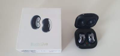 Samsung Galaxy Buds Live - Mystic Black - Other phone accessories on Aster Vender