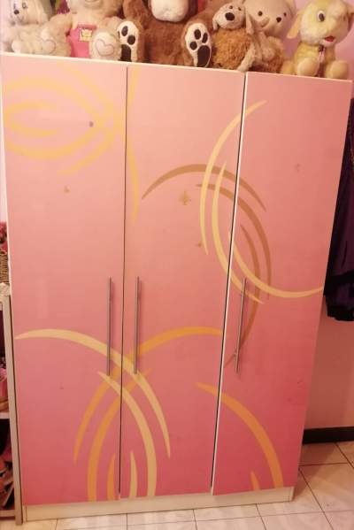 Pink bedroom set - Bedroom Furnitures on Aster Vender