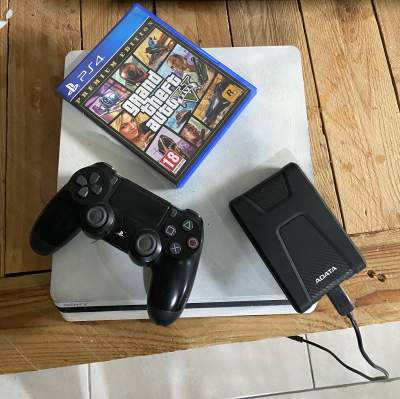 Ps4 slim - PlayStation 4 (PS4) on Aster Vender