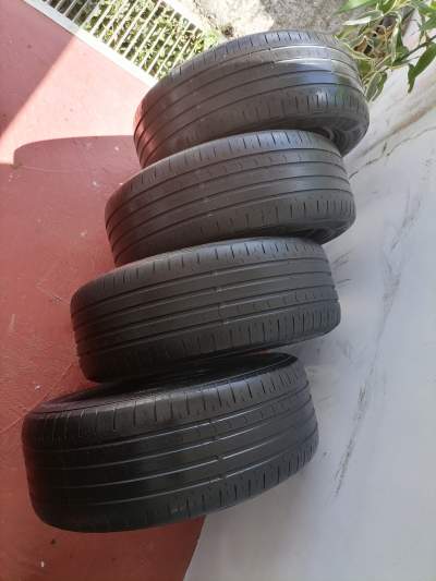 4 Pneus-Continental 205/55 R 16 que pour voiture.  - Spare Parts on Aster Vender