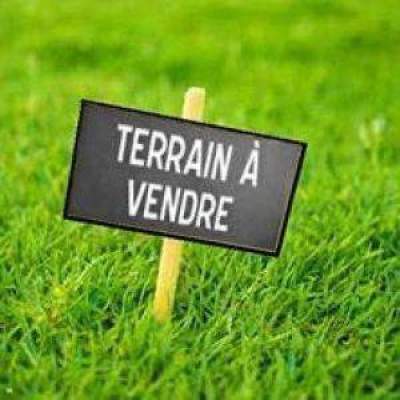 Terrain de 160 toises a vendre situee a rue St-Francois Xavier a Port- - Land on Aster Vender