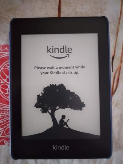 Kindle  - Tablet on Aster Vender