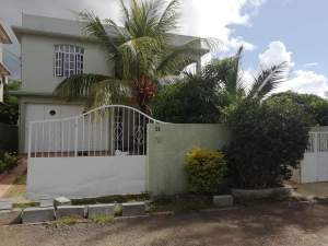  2 storey house for sale in Grand Baie @ Rs 9,000,000 negotiable. - House on Aster Vender