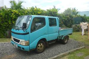 fourgon toyota dyna double cabine - Small trucks (Camionette) on Aster Vender