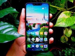 Huawei Nova 3i - Android Phones on Aster Vender