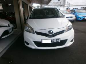 Toyota vitz - Family Cars on Aster Vender