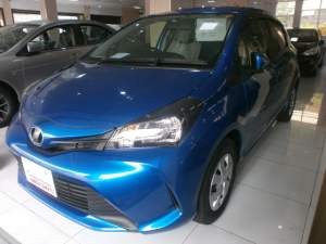 Toyota vitz - Family Cars on Aster Vender