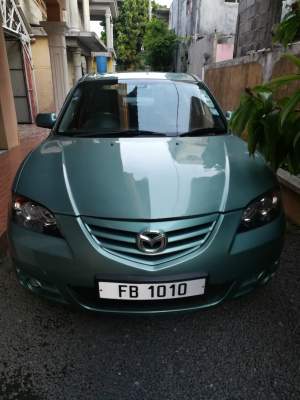 Mazda 3 yr 2004 - Family Cars on Aster Vender