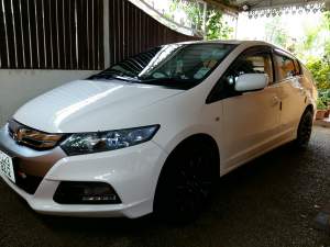 Honda insight hybrid  - Family Cars on Aster Vender