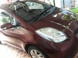 Toyota Vitz 1000 cc Year 2010 - Family Cars on Aster Vender