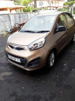 KIA Picanto SEPTEMBER 2011 - Compact cars on Aster Vender