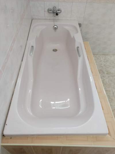 Bathtub - Bathroom on Aster Vender