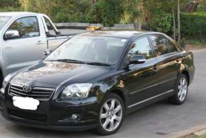 Toyota avensis local vendre  - Compact cars on Aster Vender