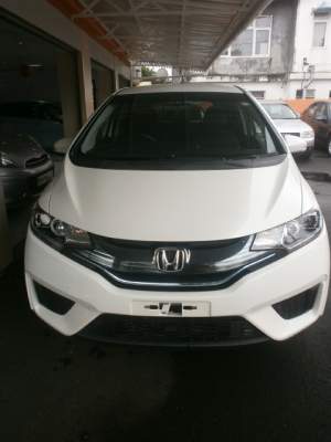 Honda fit L Package  - Family Cars on Aster Vender