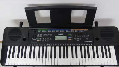 Yamaha PSR-E253 - Electronic piano on Aster Vender